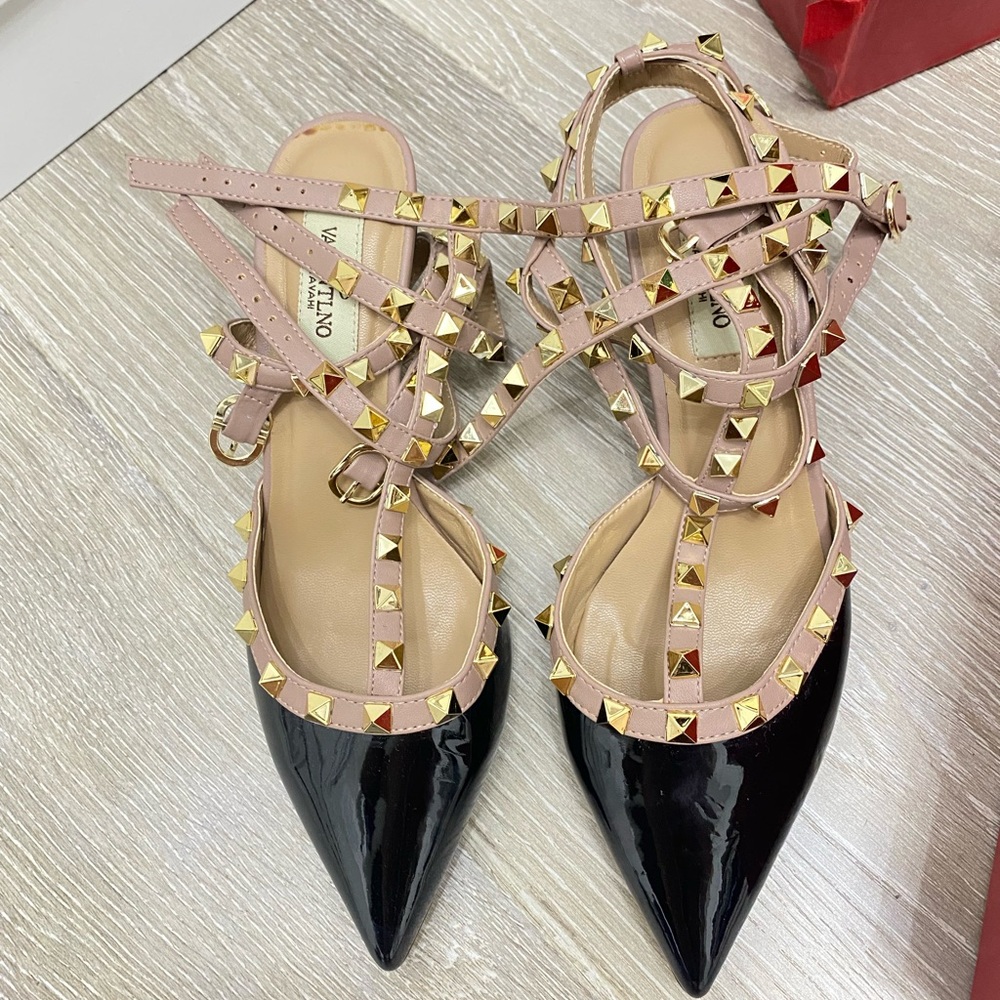 New Black nude Rockstud patent leather kitten heels Rock Stud not Valentino 38